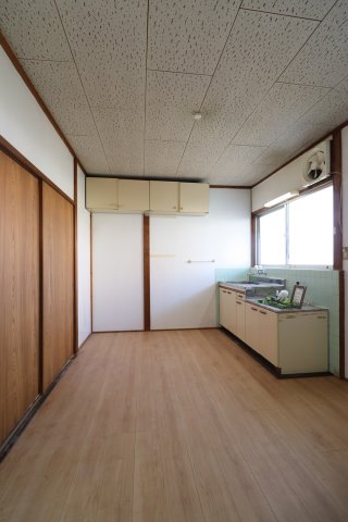 居室・リビング　別部屋の写真です。