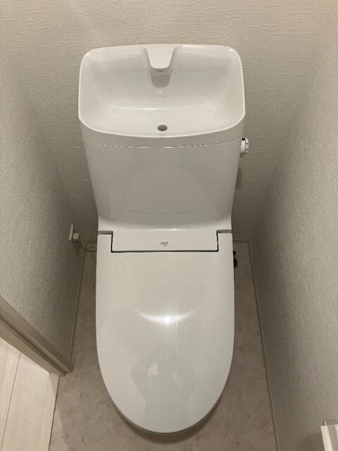 トイレ　?