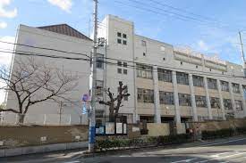 小学校　神戸市立宮川小学校（小学校）まで469m