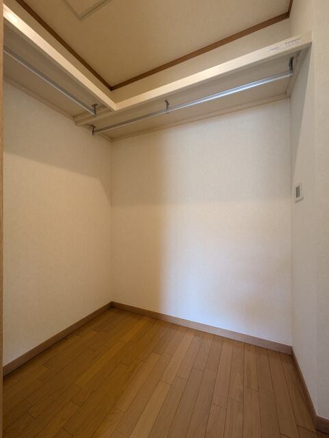 収納　ウォークインクローゼット♪