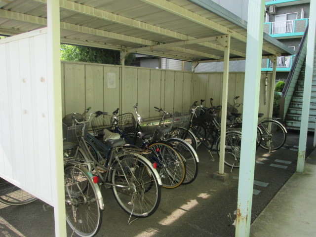 駐車場　自転車置場