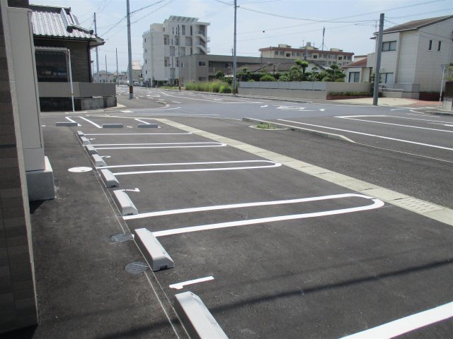 駐車場　エンデバーの駐車場