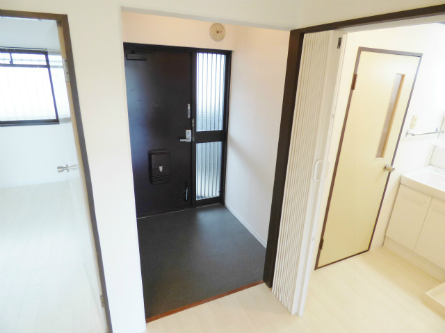 玄関　別部屋参考写真