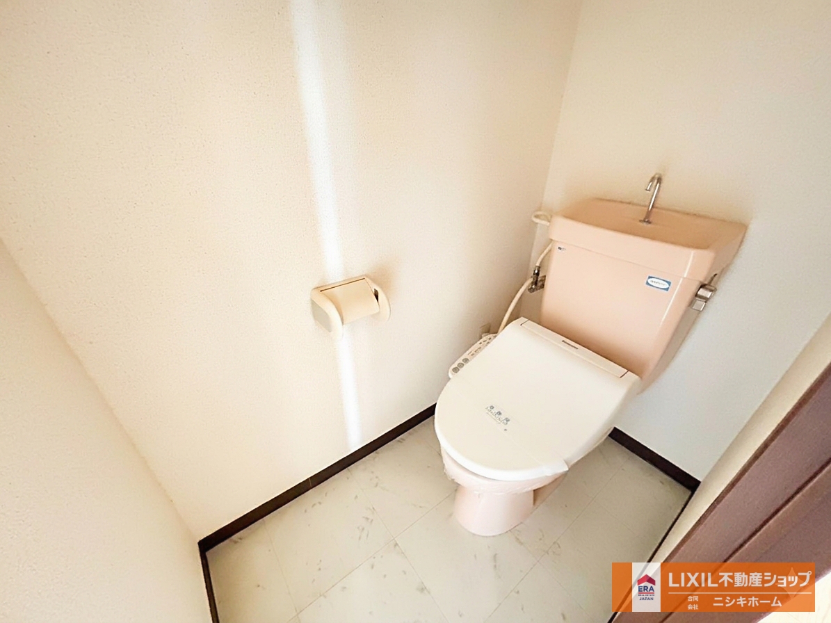 ＪＲ牟岐線 中田駅 徒歩26分 5階建 築32年のトイレ写真