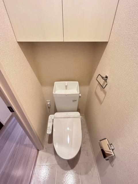 トイレ　同タイプの別部屋の写真です