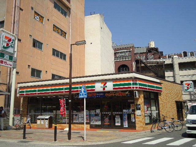 コンビニ　セブンイレブン京都桂駅東口店（コンビニ）まで413m