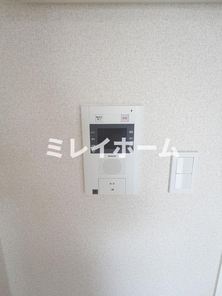 セキュリティ　同建物内、別のお部屋の参考写真になります。