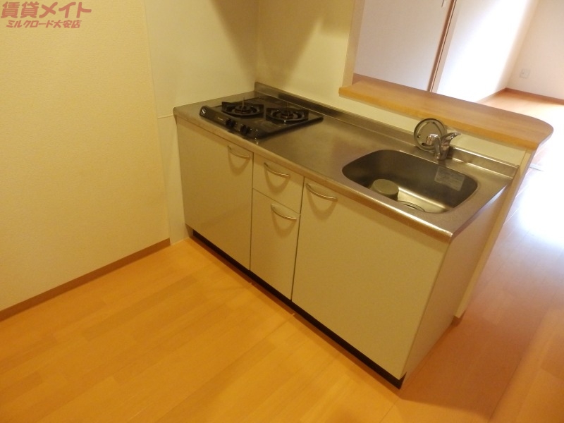 キッチン　同型参考写真
