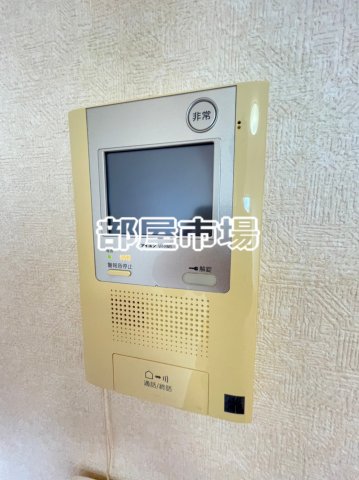 セキュリティ　モニター付きインターホン