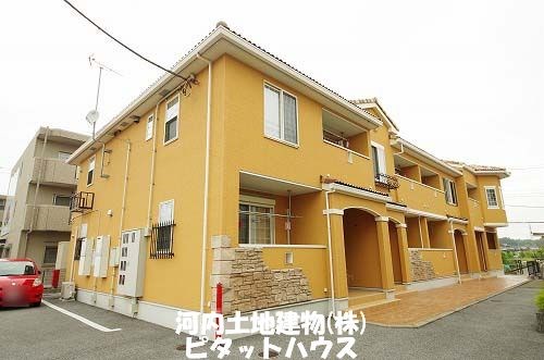 建物外観　アザレア六番館