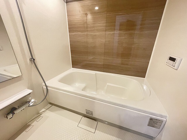 バス・シャワールーム　写真は同タイプのお部屋です