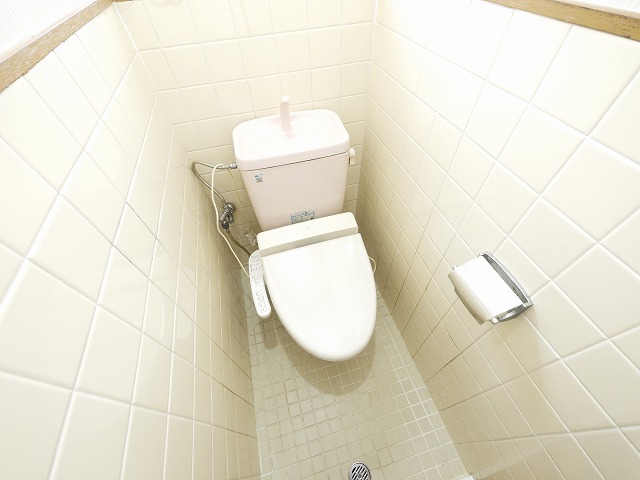 トイレ　コンパクトで使いやすいトイレです