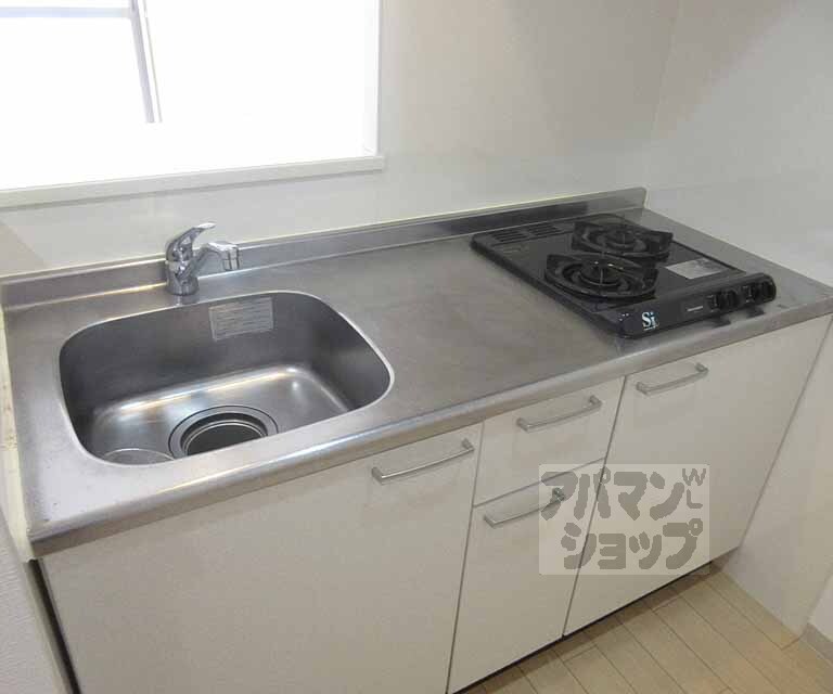 キッチン　使いやすいカウンター付きキッチンです！