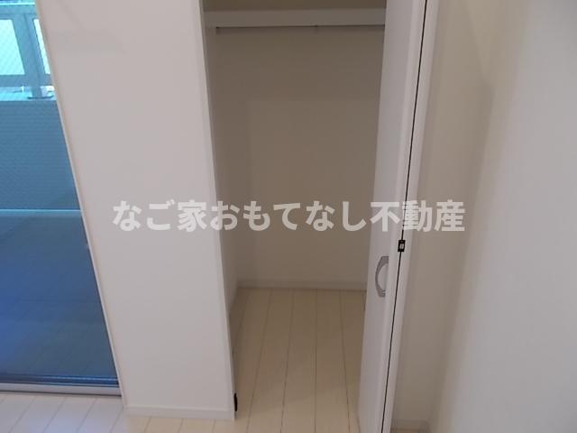 収納　同タイプ