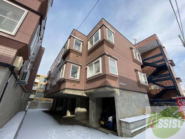 建物外観　中央区南１０条西「ホワイトスター」
