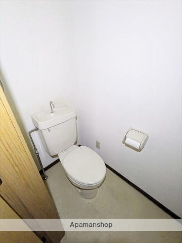 ＪＲ山陽本線 新倉敷駅 徒歩30分 2階建 築29年のトイレ写真