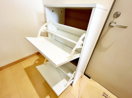 玄関　同建物別部屋参考