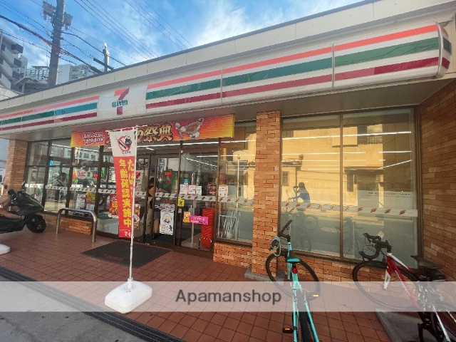 コンビニ　セブン－イレブン梅田万歳町店（コンビニ）まで117m