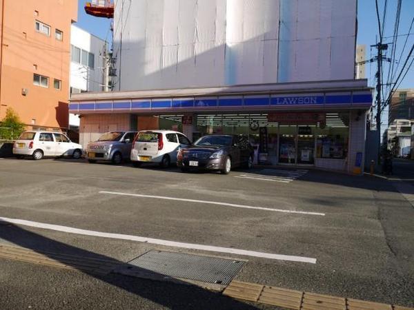 コンビニ　ローソン久留米大手町店（コンビニ）まで665m