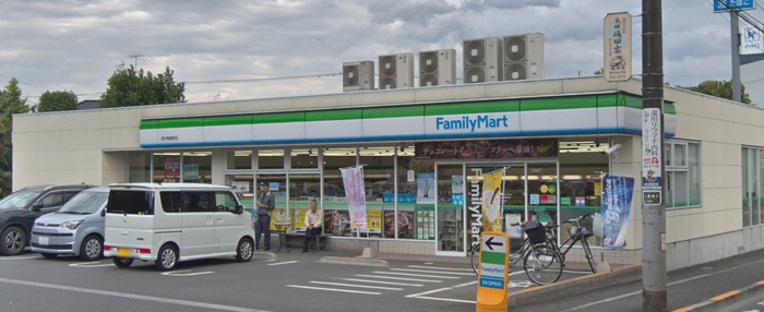 コンビニ　ファミリーマート 深大寺南町店（コンビニ）まで151m