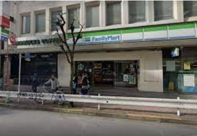 コンビニ　ファミリーマート 渋谷消防署南店（コンビニ）まで216m