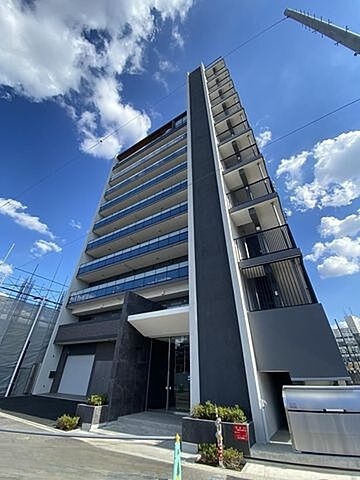 建物外観　オートロック完備
