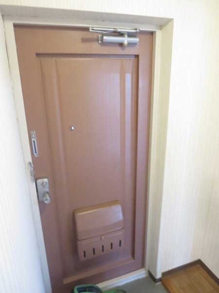 玄関　以下参考写真です。