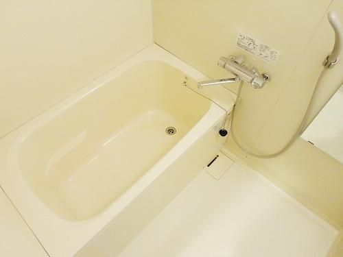 バス・シャワールーム　★水栓新品・鏡新品です。★