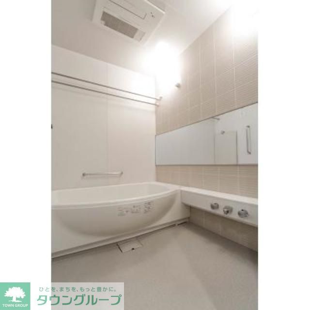 バス・シャワールーム　※写真は同タイプ住戸です。