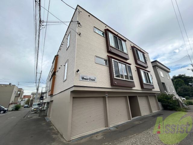 建物外観　札幌市東区北８条東「グランシャリオ」