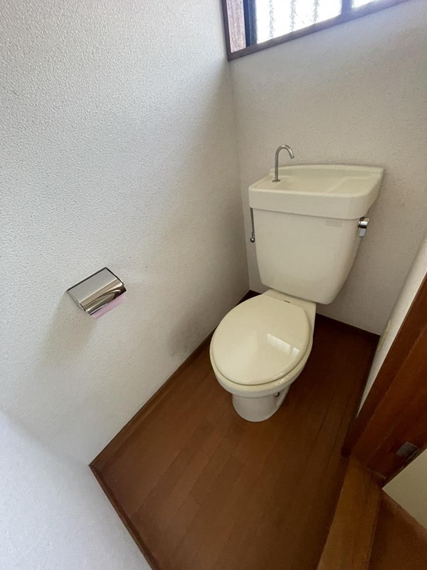 トイレ　トイレです。