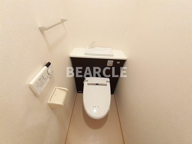 トイレ　清潔感のあるトイレです