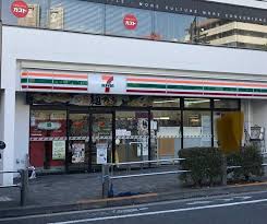 コンビニ　セブンイレブン 初台店（コンビニ）まで178m