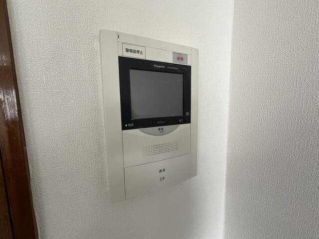 セキュリティ　モニター付きインターホンになります