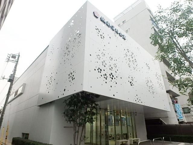銀行　城南信用金庫高円寺支店（銀行）まで380m