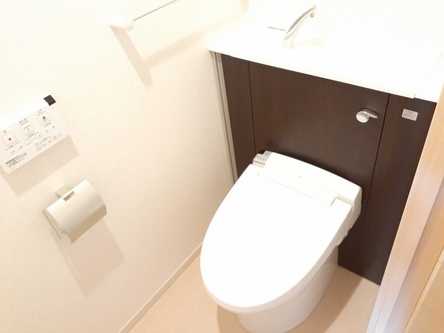 イースト アヴェニューのトイレ写真