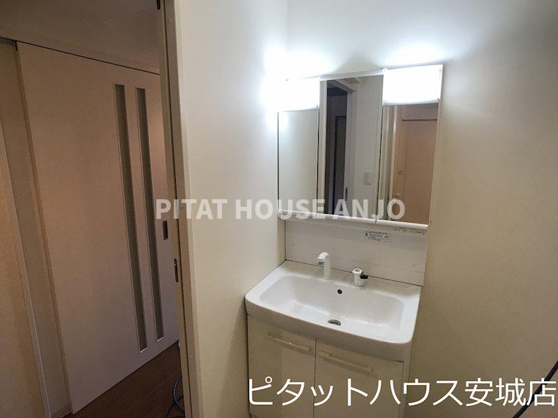 洗面設備　同物件参考写真