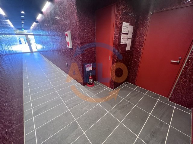 ロビー　オブリオポルタ上町台　ロビー