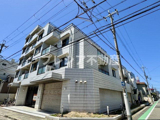 ロイヤルハイツ甲子園口の外観写真