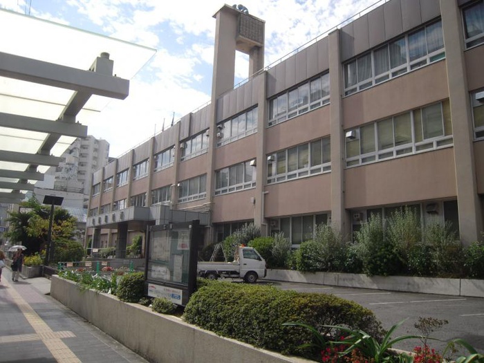 役所　城東区役所（役所）まで439m