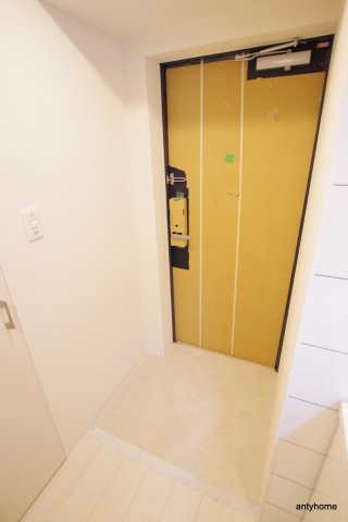 エスリード大阪ドームシティの玄関写真