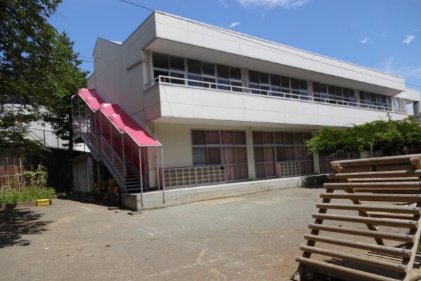 幼稚園・保育園　城山幼稚園（幼稚園・保育園）まで580m