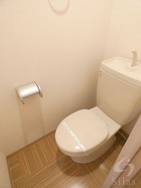 トイレ　反転タイプ