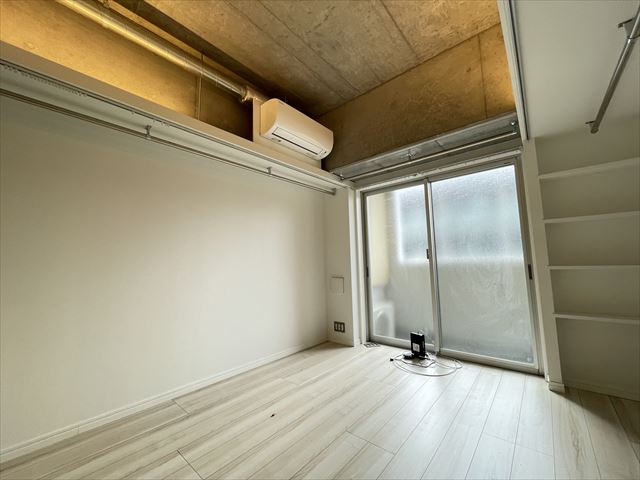Refuge Happiness Towerの居間写真
