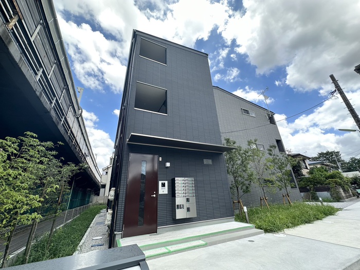 リーブルファイン成城学園前の外観写真