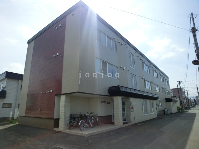 建物外観　Ｖハウス