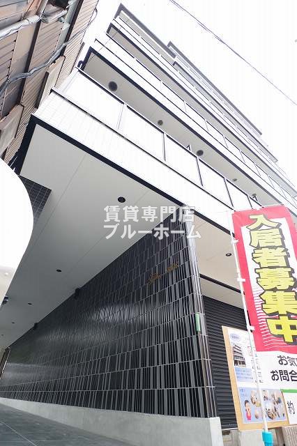建物外観　5階建て重量鉄骨造のマンションです！