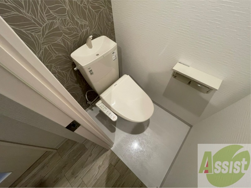 トイレ　トイレです。ウォシュレット付を探している方、おすすめです。