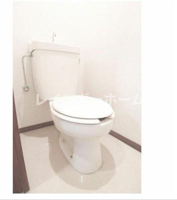トイレ　トイレもきれいです
