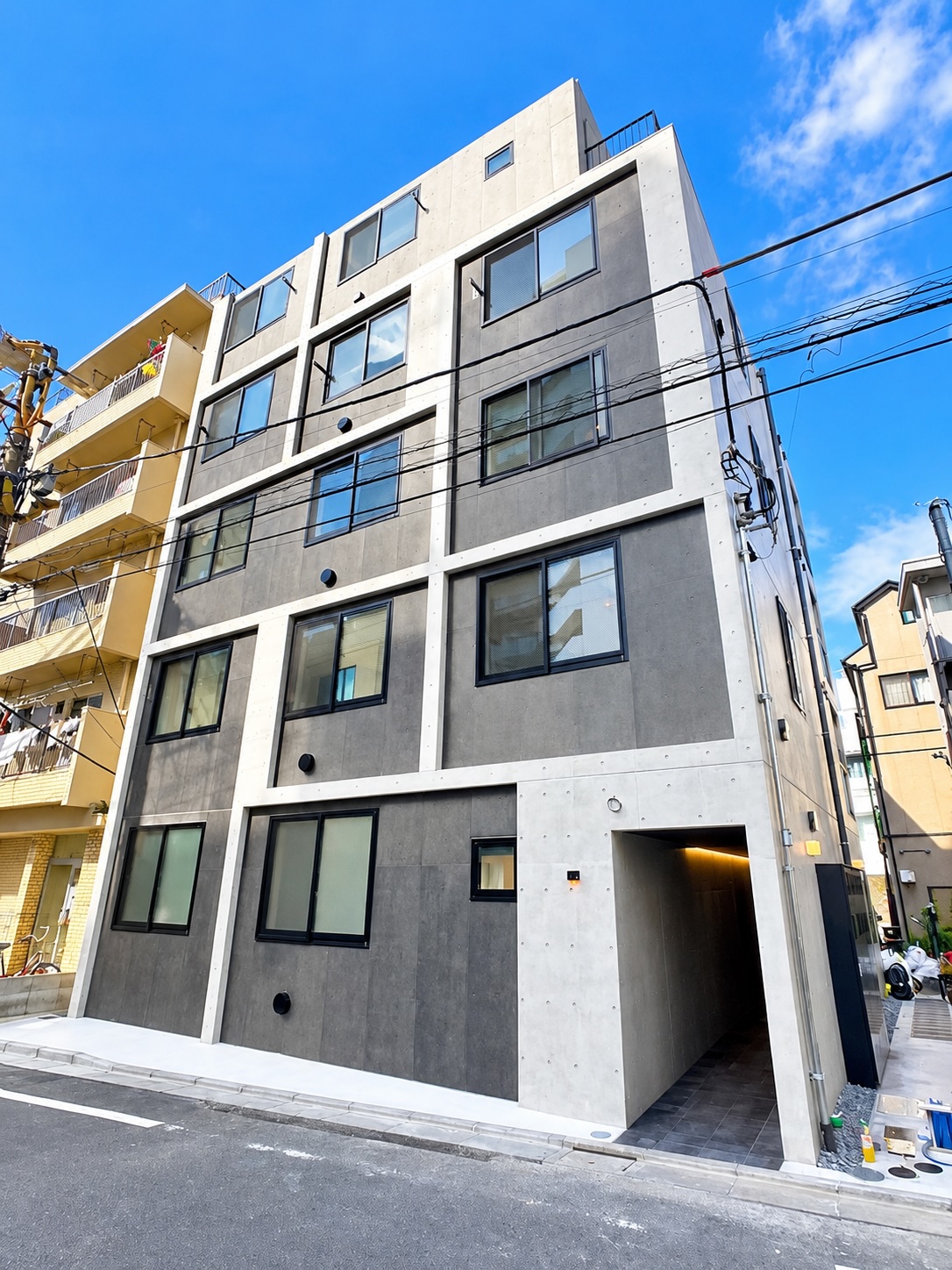 建物外観　☆デザイナーズマンション☆